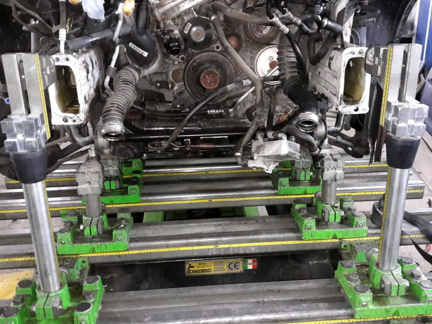 karroseriebau kfz cankaya vom KFZ-Meisterbetrieb Cankaya